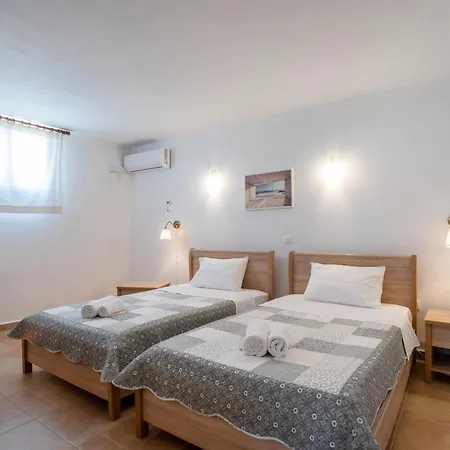 Blue Xenia Paros Chrisi Akti (Paros)