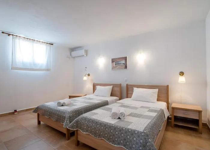 Blue Xenia Paros Chrisi Akti (Paros)