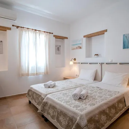 Blue Xenia Paros 펜션