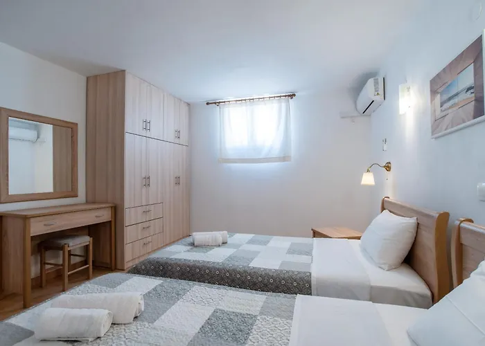 Blue Xenia Paros * Chrisi Akti (Paros)